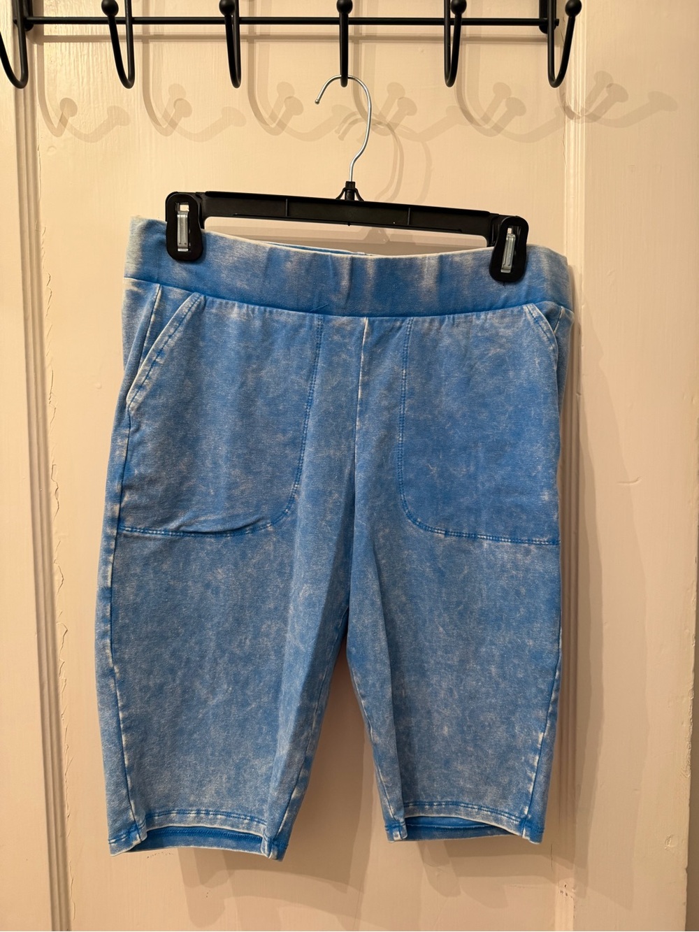 NWOT Torrid 11” Signature Waist Pocket Bike Short